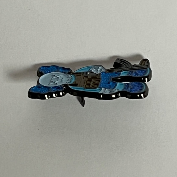 Kaws Glitter Gun Enamel Pin Hat Blue Pins Hats Hatpin New Era Cap Brooch Bag - Picture 4 of 8